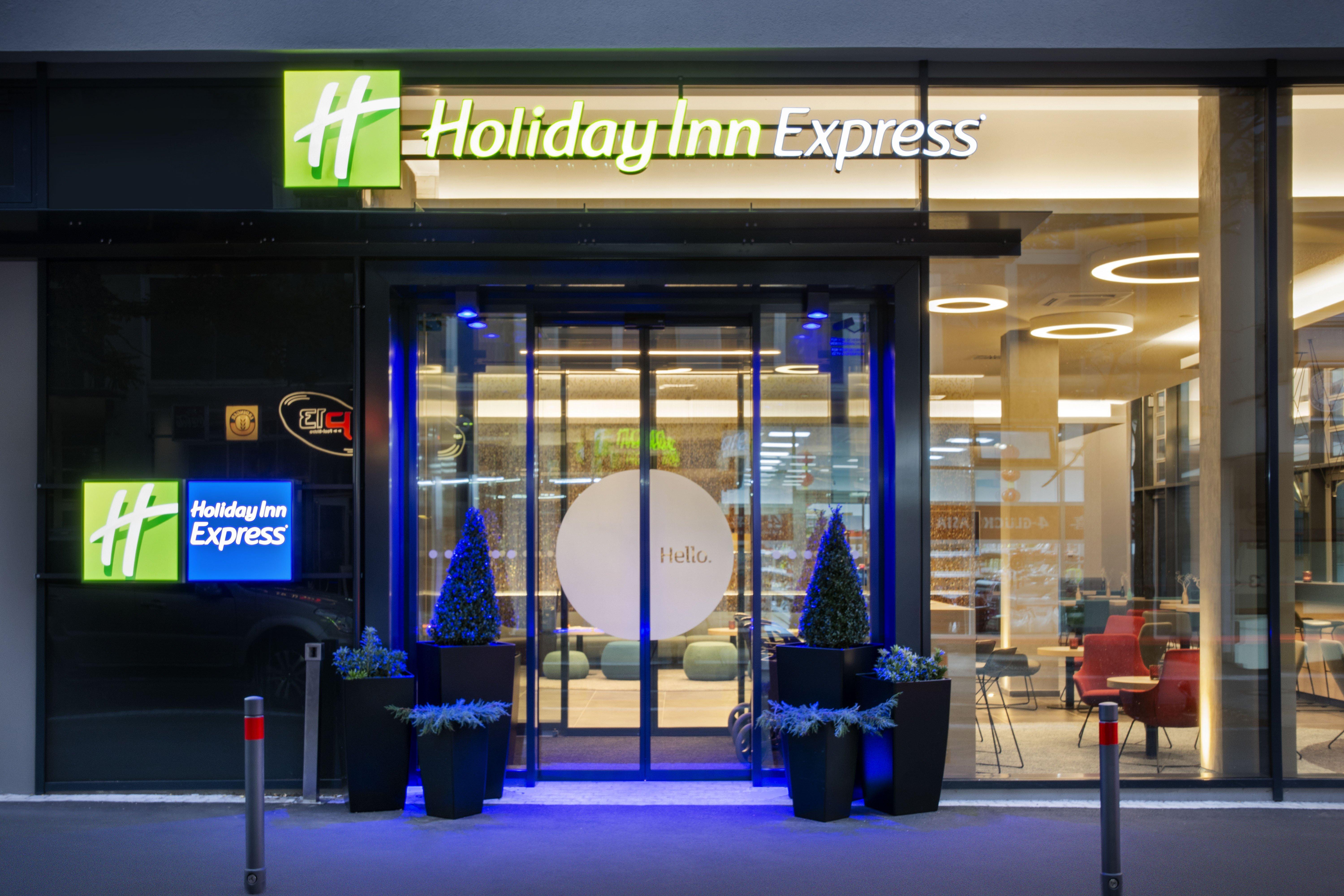 Holiday Inn Express Stuttgart-Waiblingen By Ihg Екстер'єр фото
