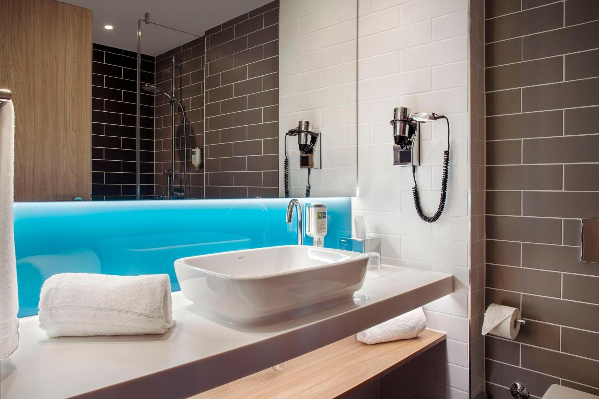 Holiday Inn Express Stuttgart-Waiblingen By Ihg Екстер'єр фото