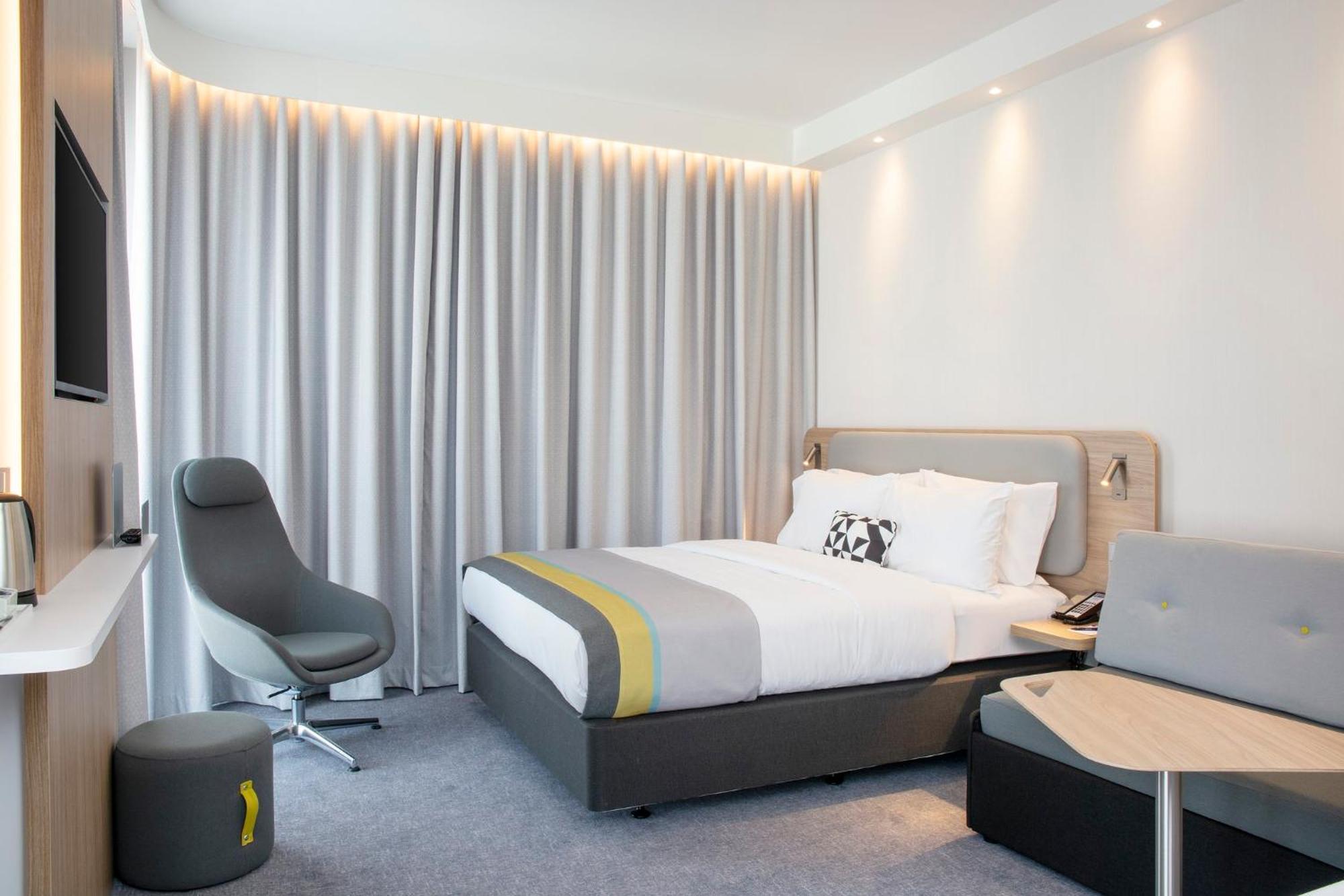 Holiday Inn Express Stuttgart-Waiblingen By Ihg Екстер'єр фото