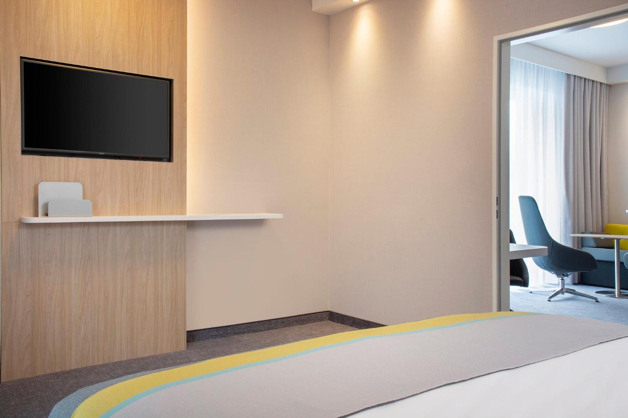Holiday Inn Express Stuttgart-Waiblingen By Ihg Екстер'єр фото