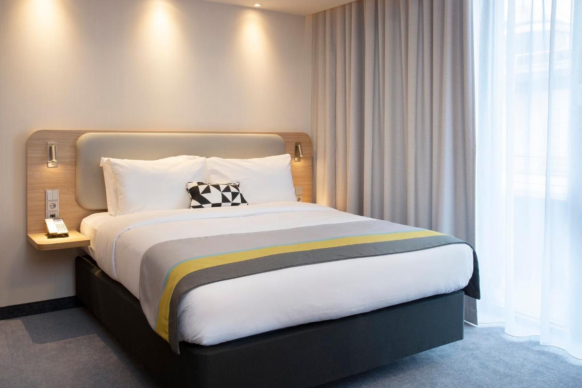 Holiday Inn Express Stuttgart-Waiblingen By Ihg Екстер'єр фото