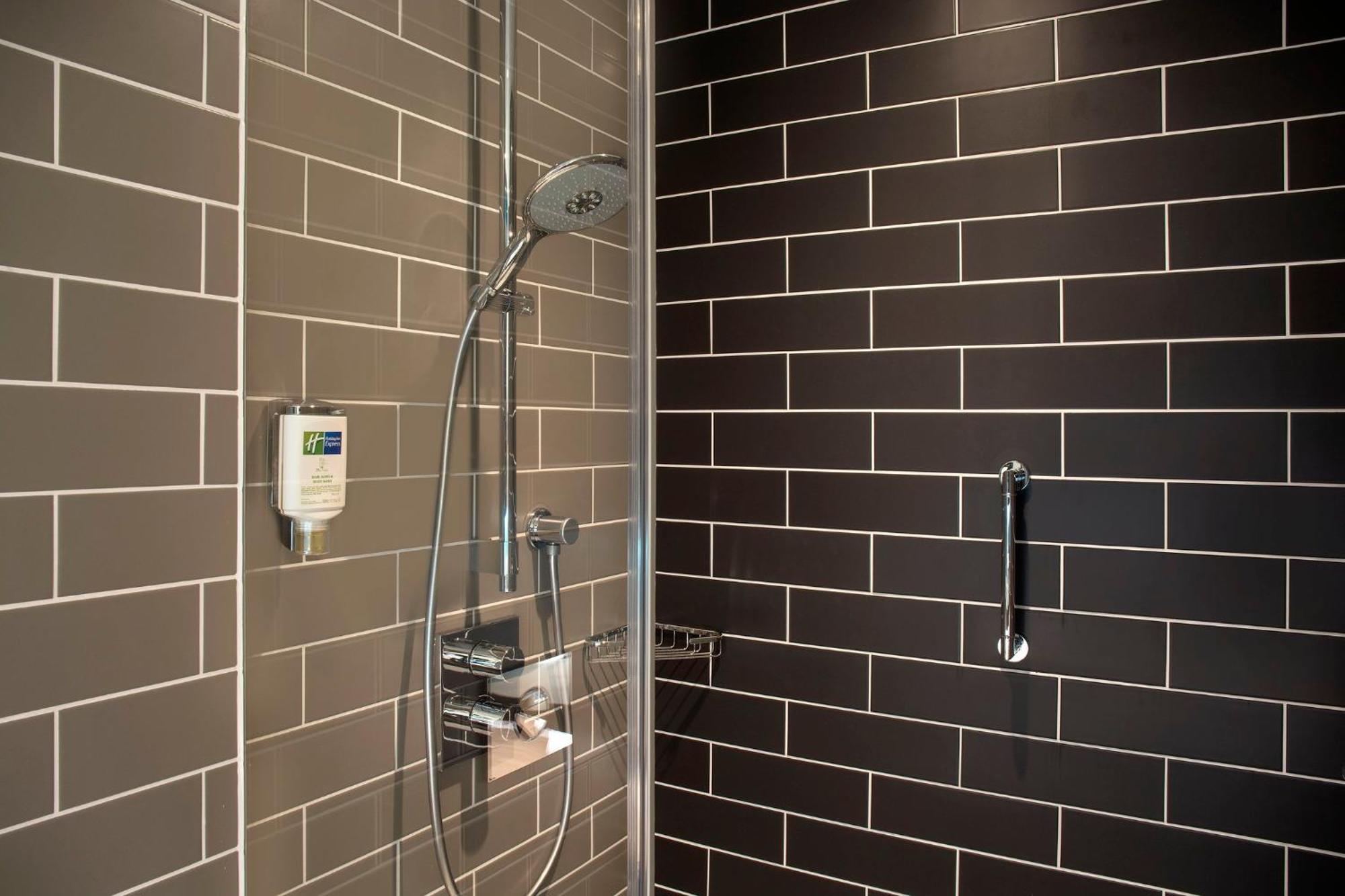 Holiday Inn Express Stuttgart-Waiblingen By Ihg Екстер'єр фото