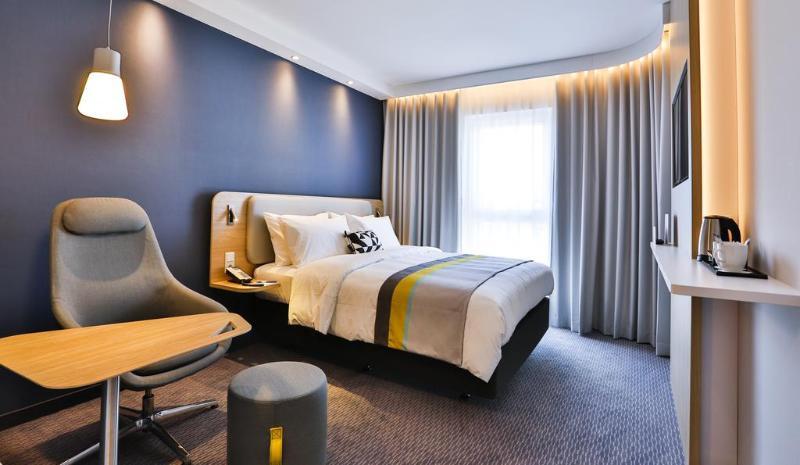 Holiday Inn Express Stuttgart-Waiblingen By Ihg Екстер'єр фото