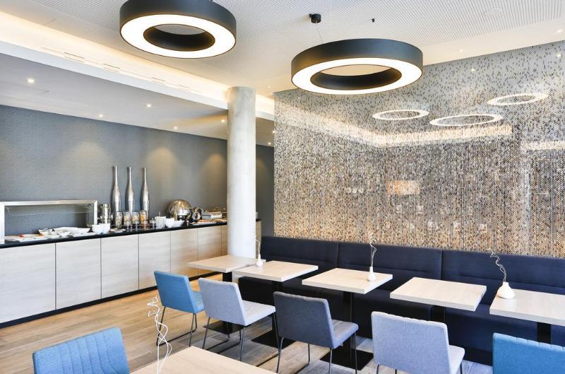 Holiday Inn Express Stuttgart-Waiblingen By Ihg Екстер'єр фото
